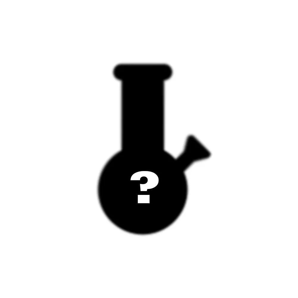 Smoking Outlet – Mystery Water Pipe